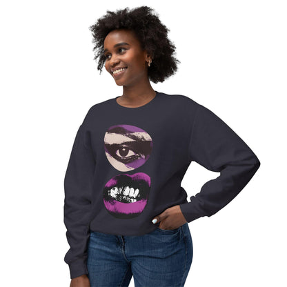 Edgy Unisex Sweatshirt with Bold Graphic Design Black Model